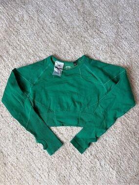 cropped green Aybl workout top